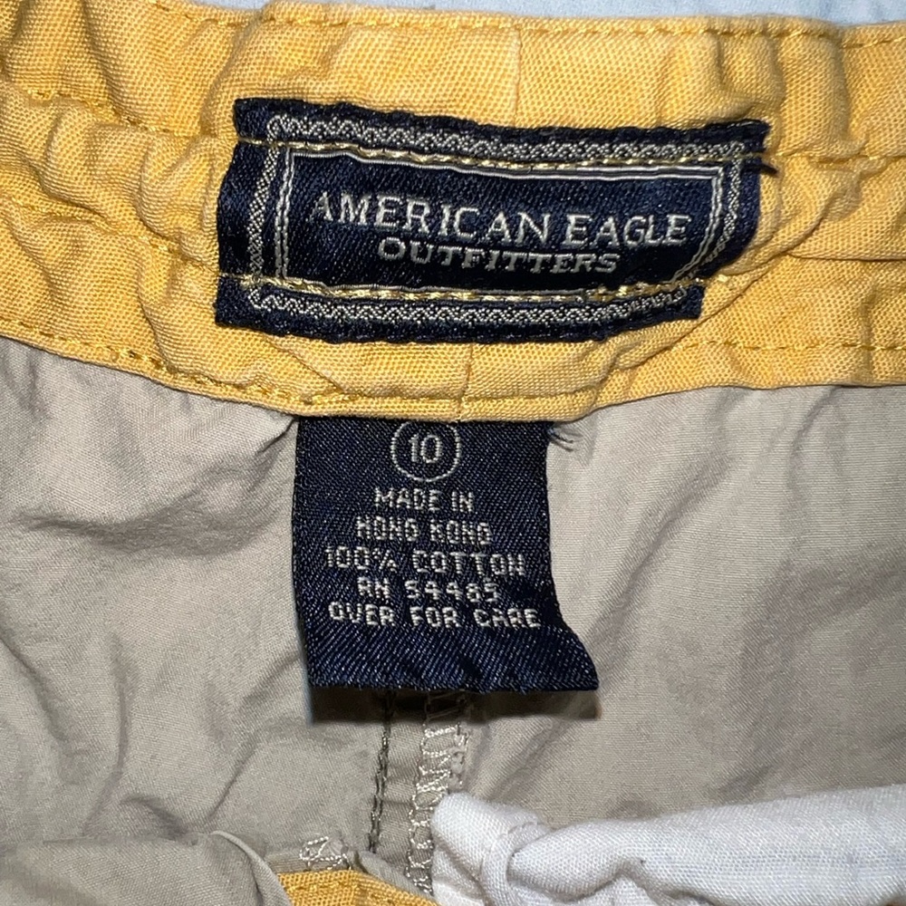 American Eagle Outfitters Tan Cargo Shorts with Drawstring Waist - Picture 5 of 5